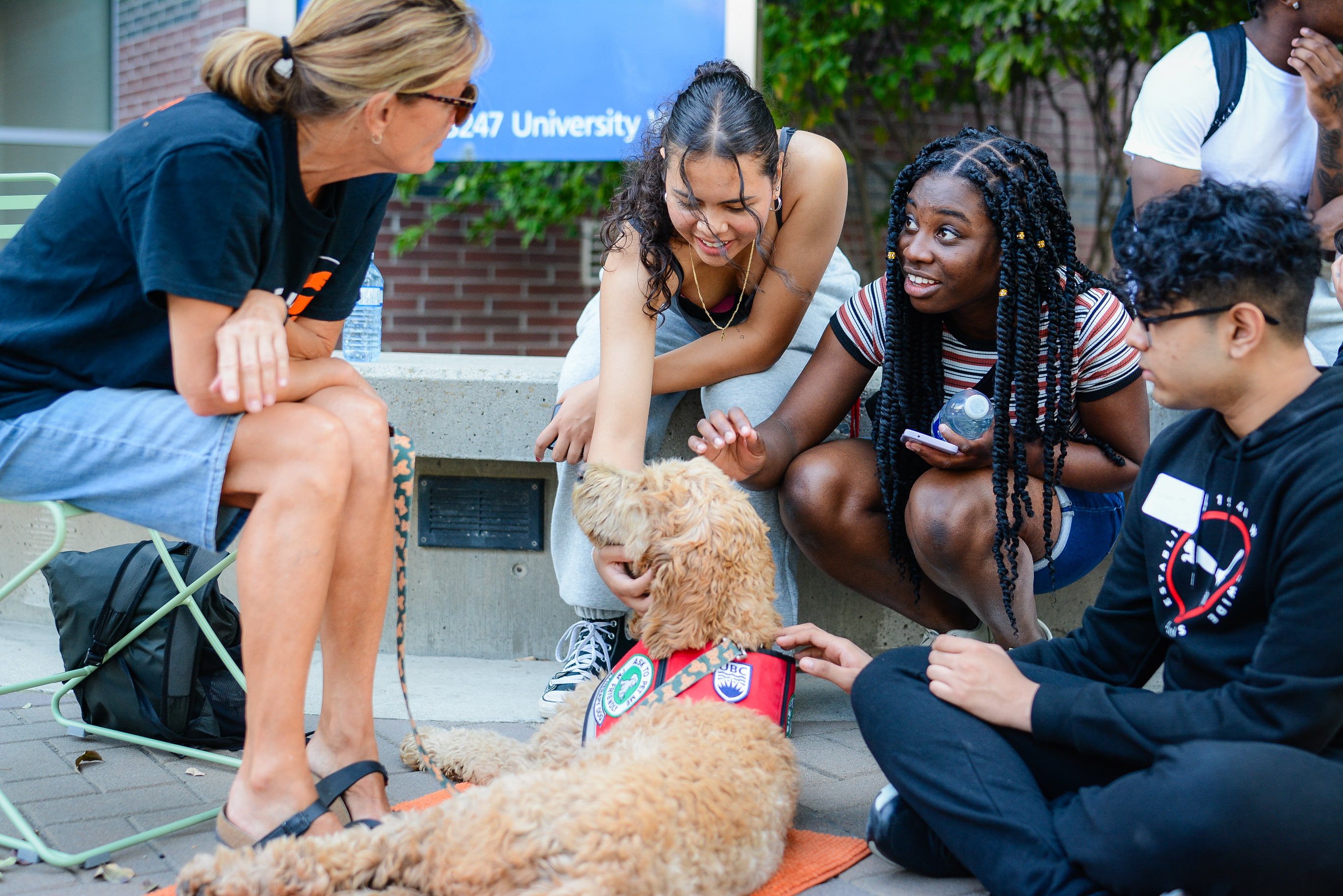 Top dogs ace exams at UBC Okanagan
